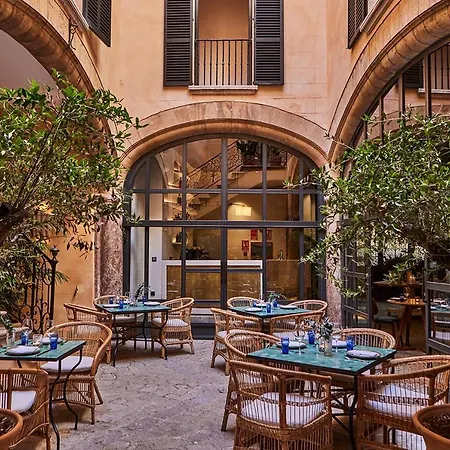 Puro Grand Hotel